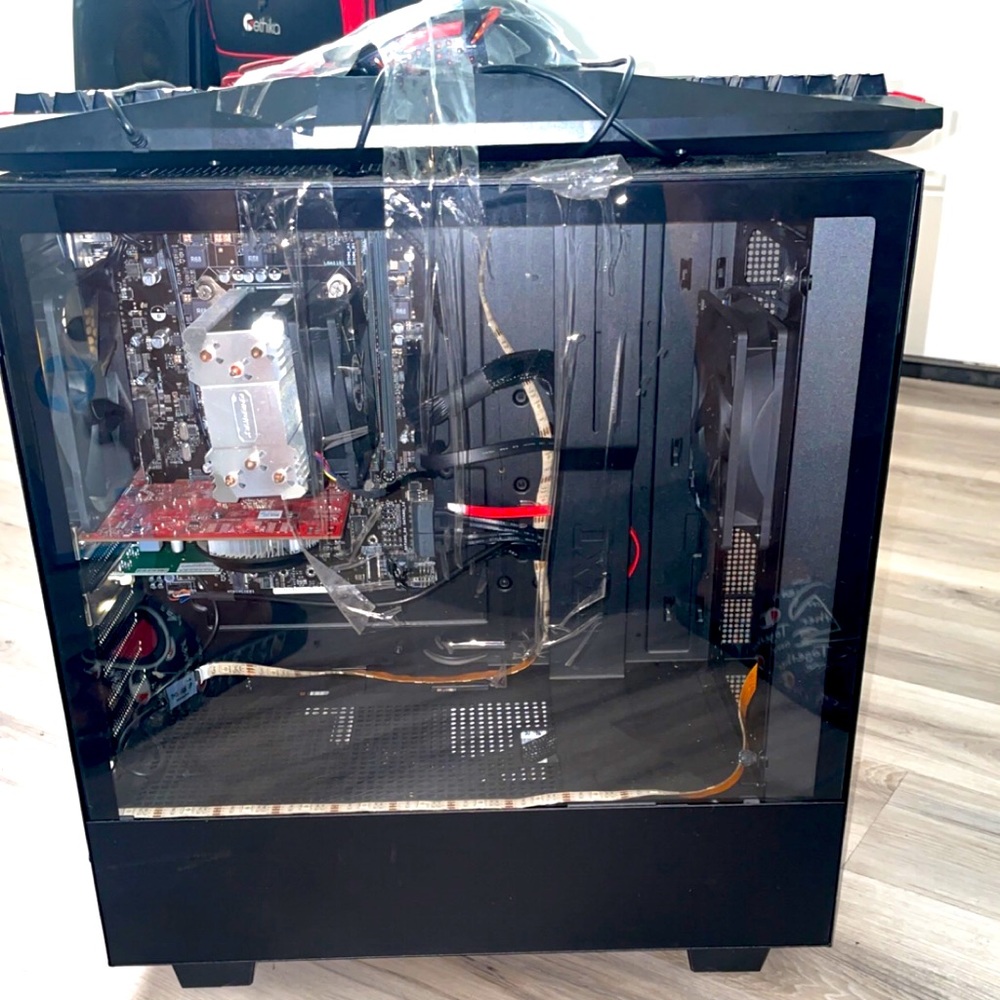 This is a H5 Flow RTX 3070 prebuilt gaming PC.